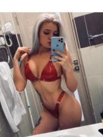 Надя